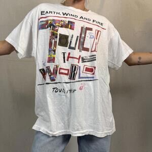 Vintage 1988 Earth, Wind & Fire “Touch the World” Tour Tee